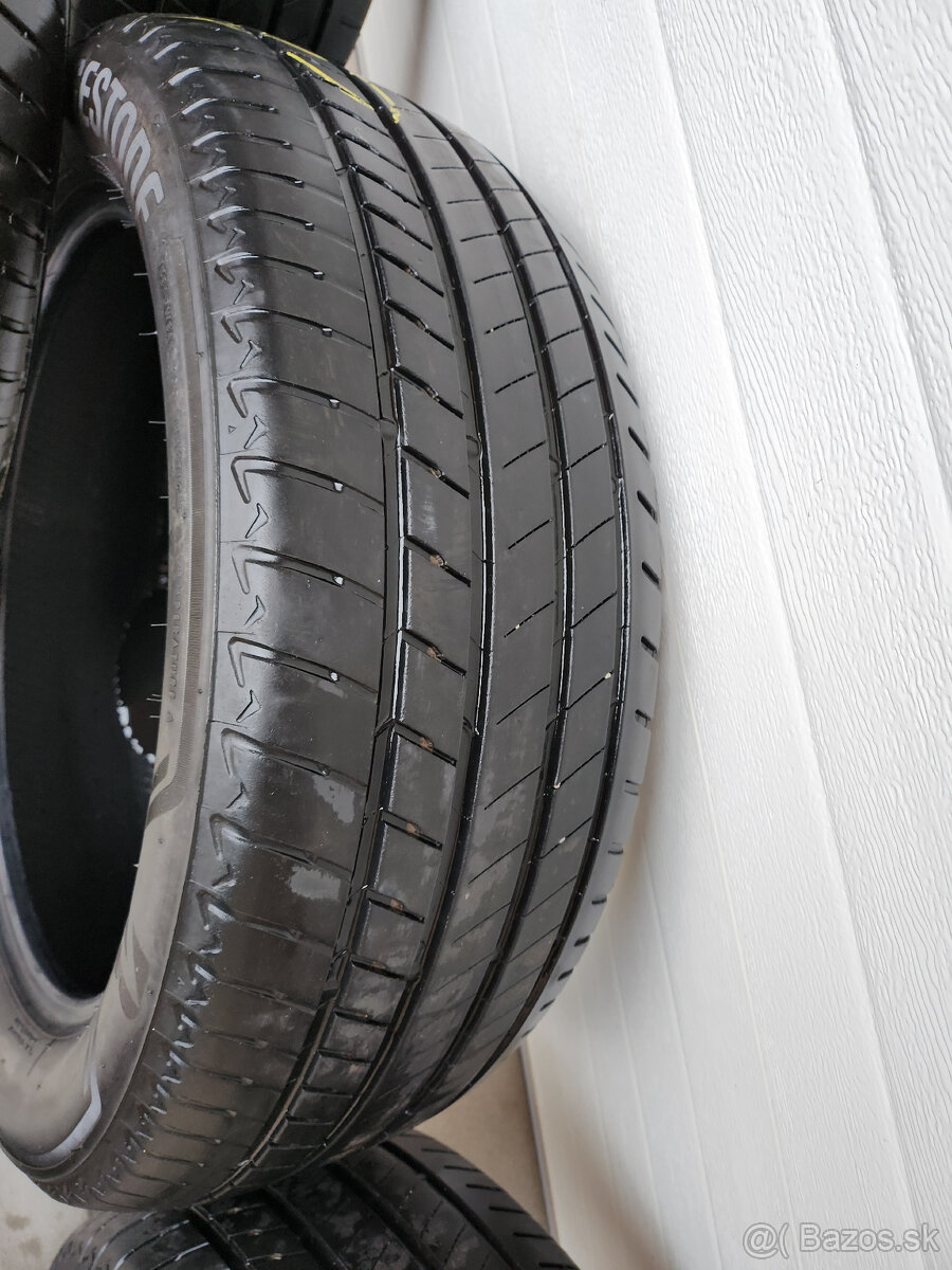 BRIDGESTONE ALENZA 245/50 R19 - 4