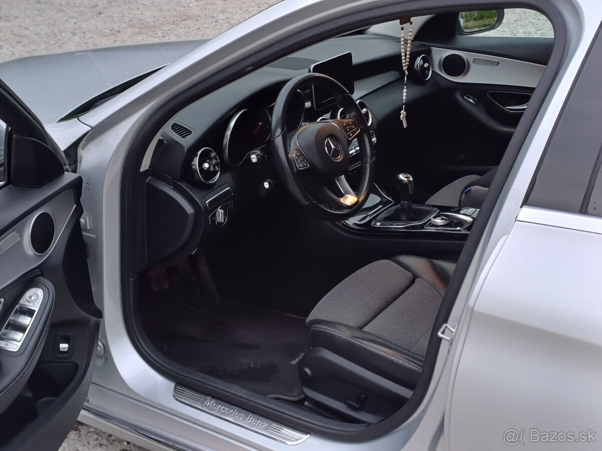Mercedes C200 - 4