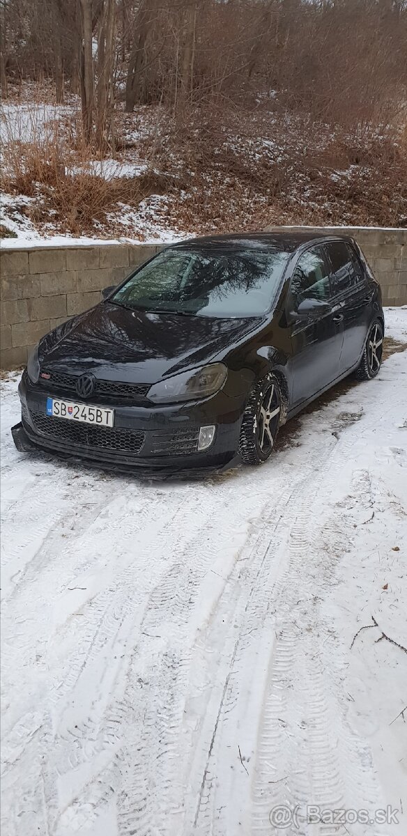Maxton design - krídelká na Golf 6 GTi/Gtd - 4