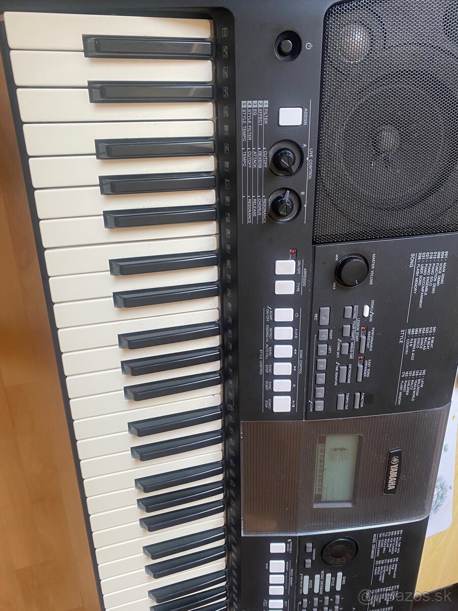 Yamaha psr e423 - 4