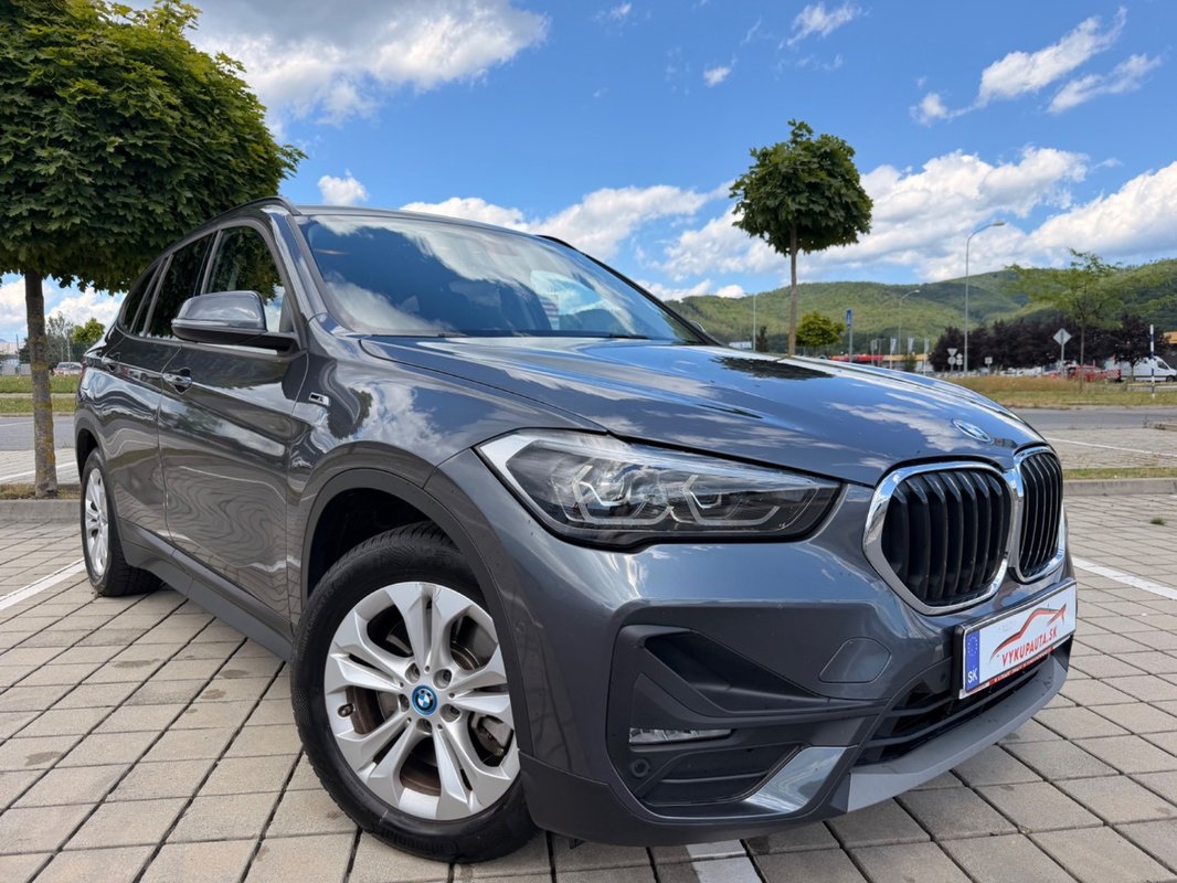 BMW X1 xDrive 25e Business Advantage A/T - 4