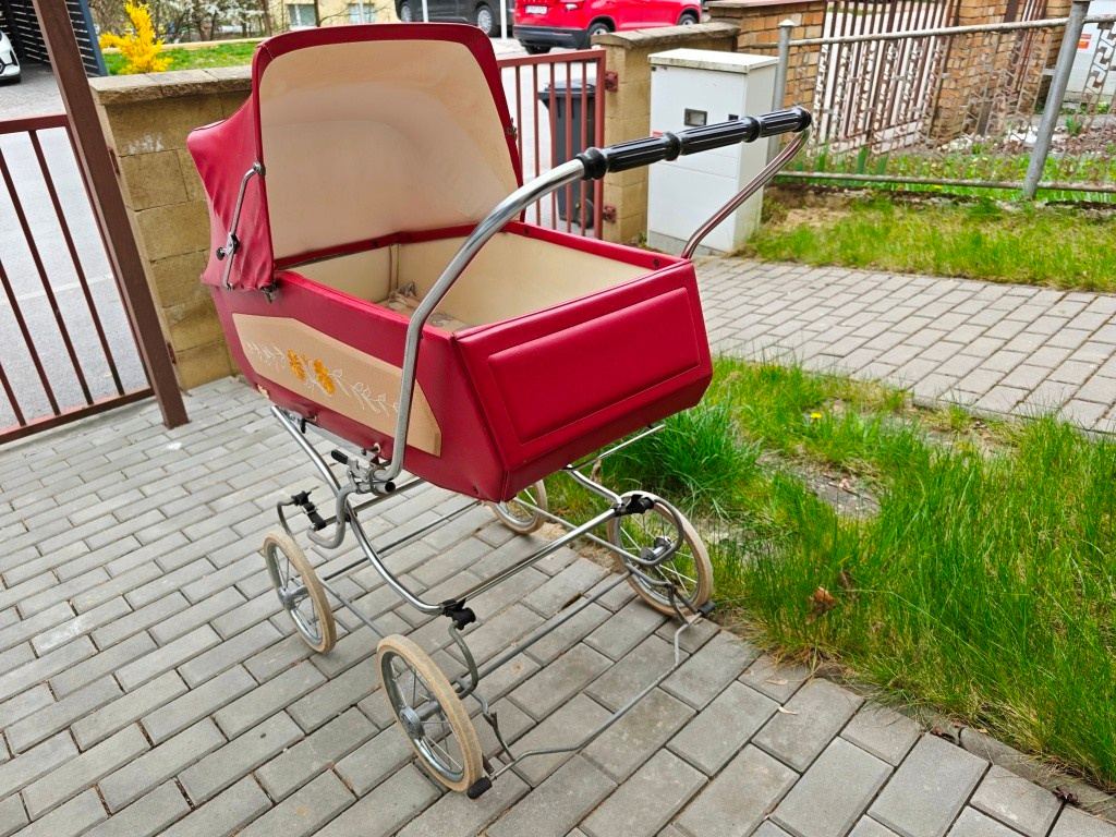 Predaj RETRO kočiara LIBERTA - 4