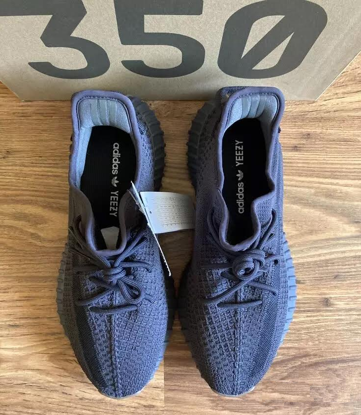 Yeezy Boost 350 V2 Cinder - 4