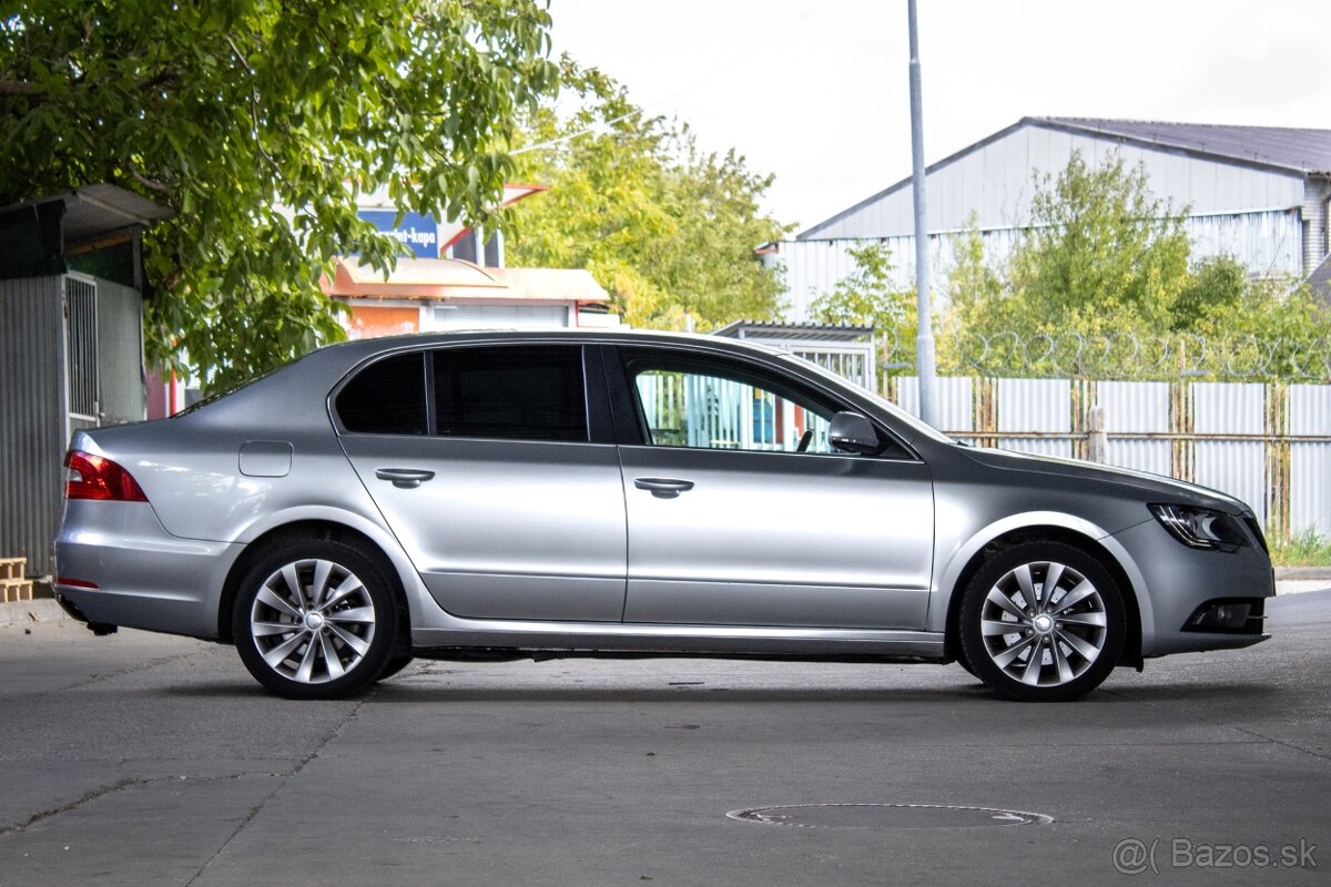 Škoda Superb 2.0 TDI CR DSG, 103 kW, A6 - 4
