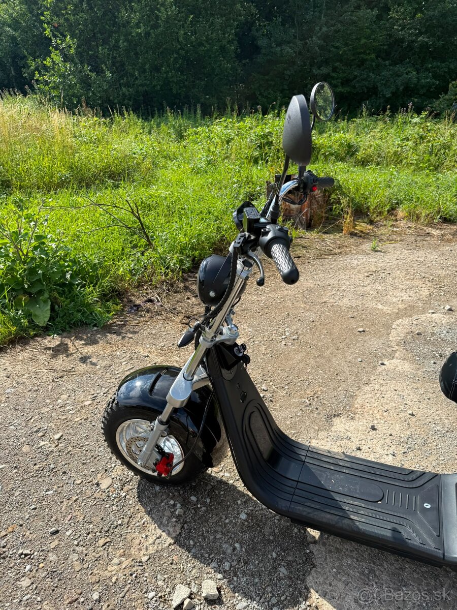 Elektrický trojkolesový chopper - 4