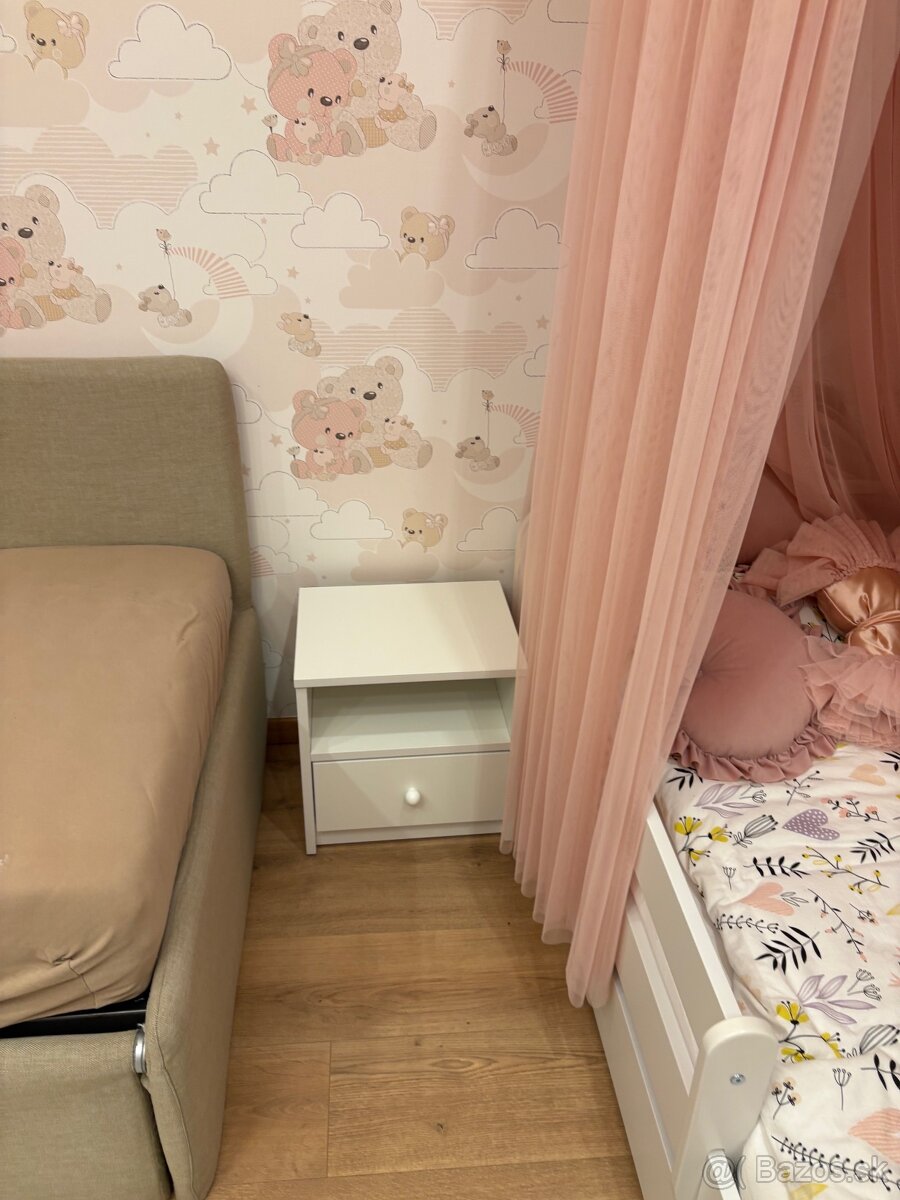 Detská posteľ s úložným priestorom + matrac + nočný stolík - 4