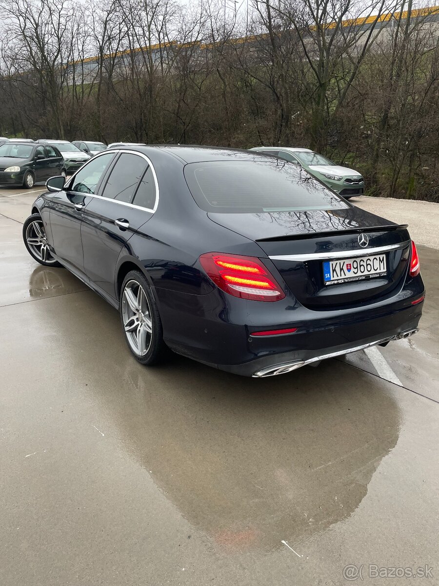 Predam Mercedes Benz E220 d AMG - 4