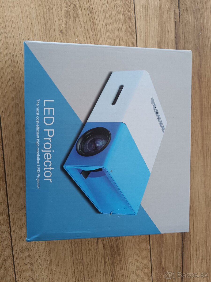 Predam uplne novy projektor - 4