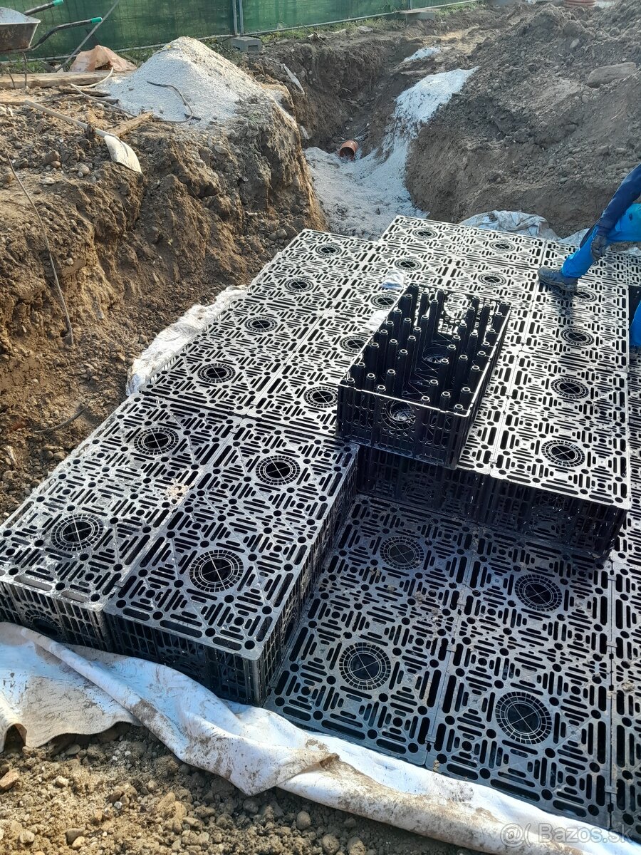 MONTÁŽ VSÁKOVACÍCH NÁDRŽÍ A VSÁKOVACÍCH BLOKOV - 4