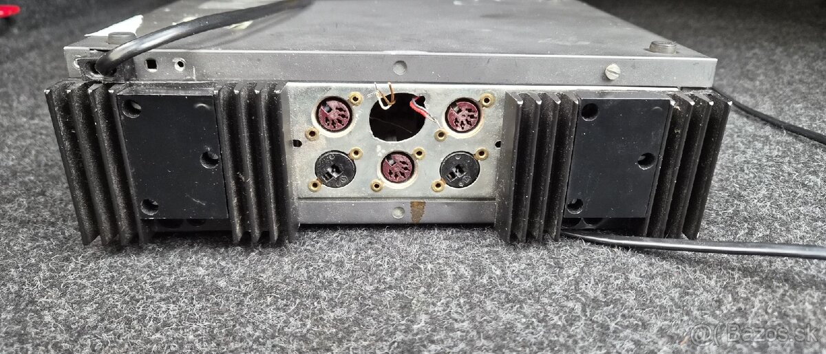 Zosilňovač TESLA Z710A - 4