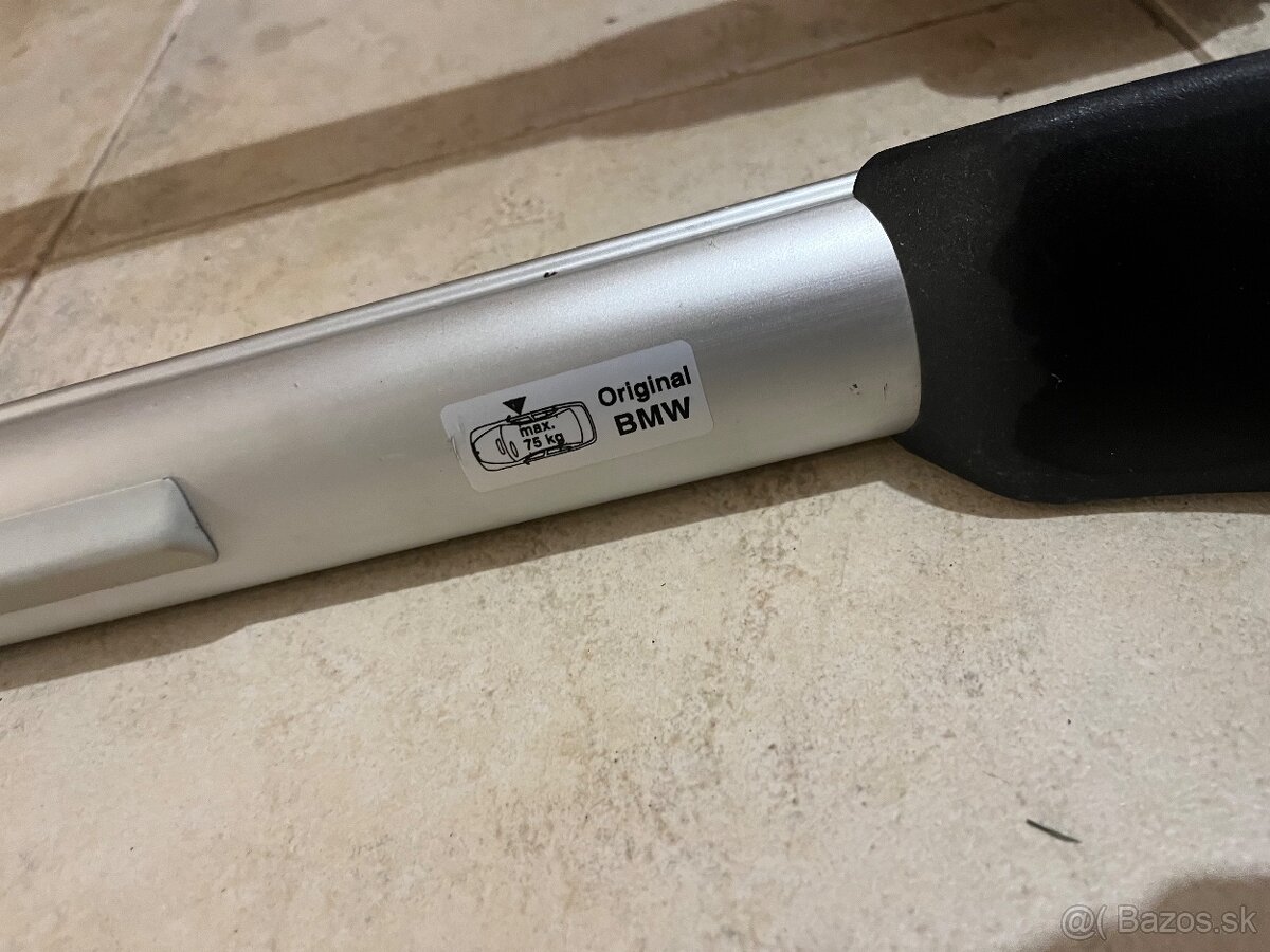 BMW priečny nosič na strechu - na E60 - 4