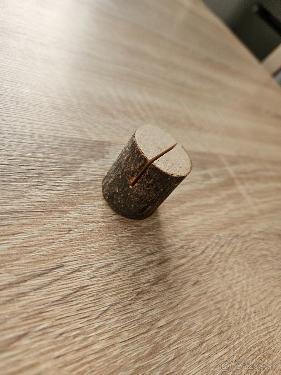 Drevené držiaky na menovky - 4