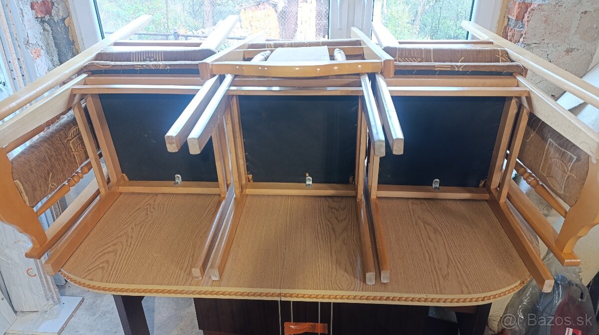 Rozťahovací jedálenský stôl a stoličky - 4