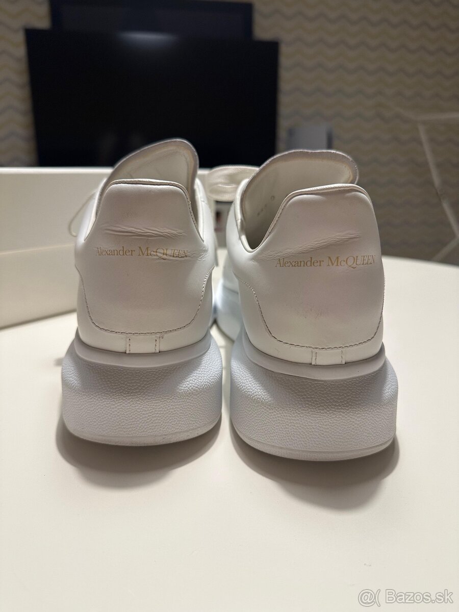 Alexander McQueen - 4