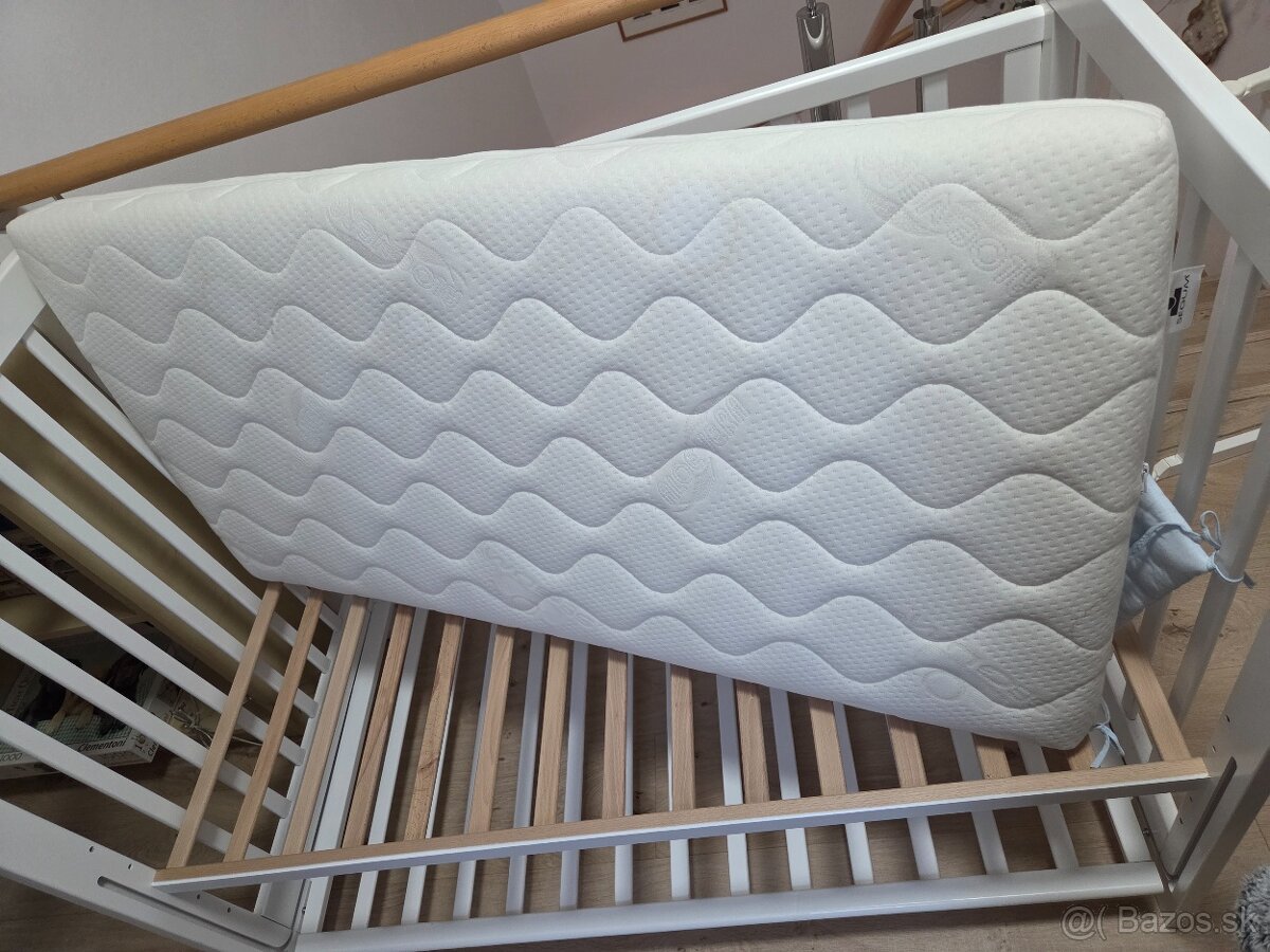 Postieľka s posuvnou bočnicou - 4