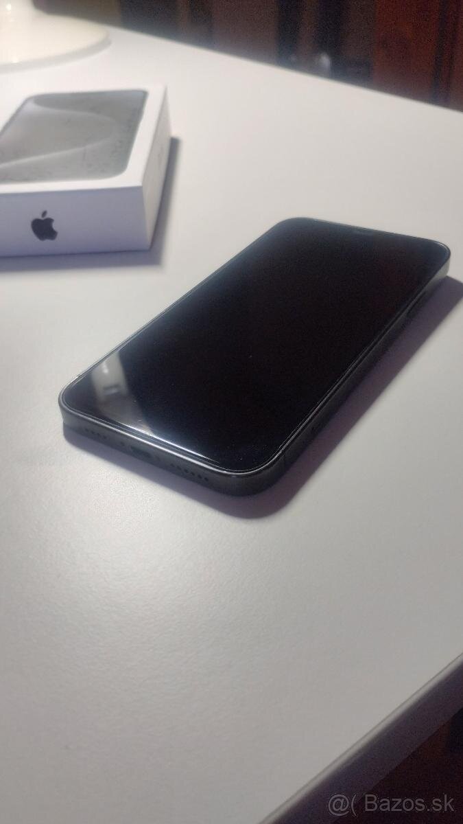 Iphone 15 Pro - 4