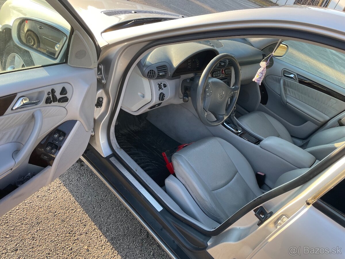 Mercedes C240 W203