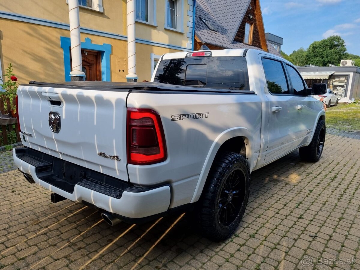 Ram 1500 Laramie 2020 5.7 Hemi 4x4