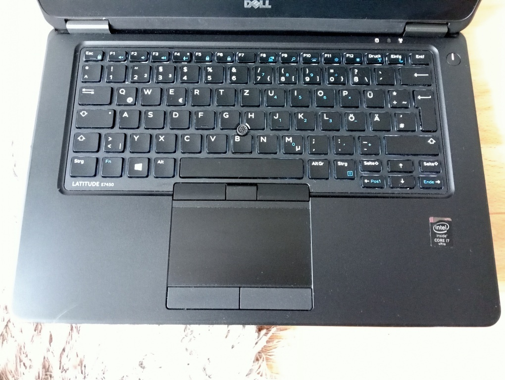 predám Dell latitude e7450 / Intel core i7 / 16gb ram / ssd - 4