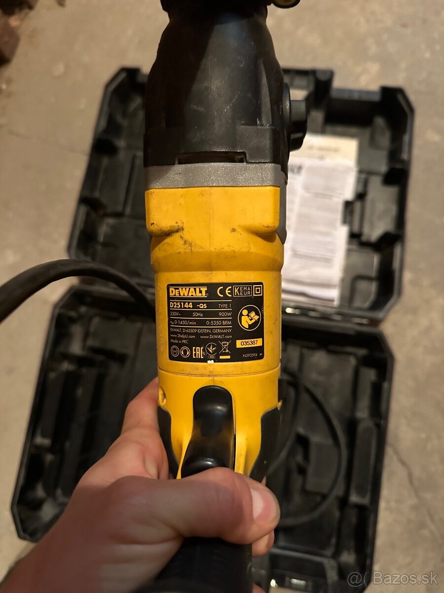 DeWalt 900w priklepova vrtačka - 4