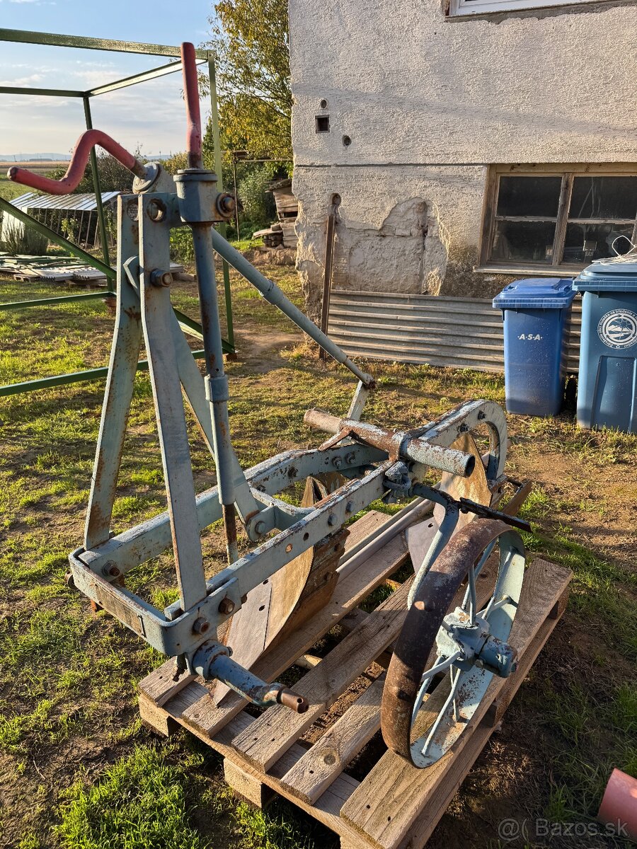 Pluh dvoják PN252 - 4