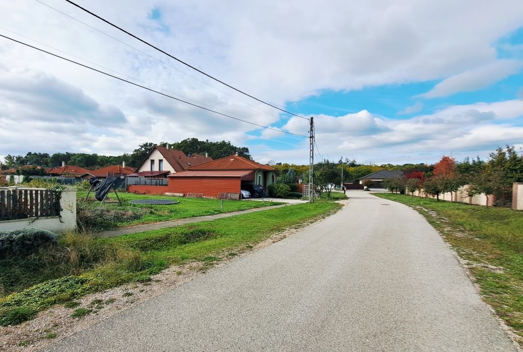 Predaj STP (1042 m2) v obci Feketeerdö, Maďarsko - 4