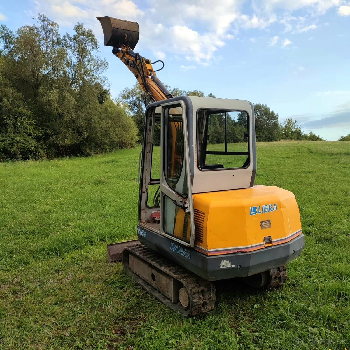 Pasovy bager Libra 125S - 4