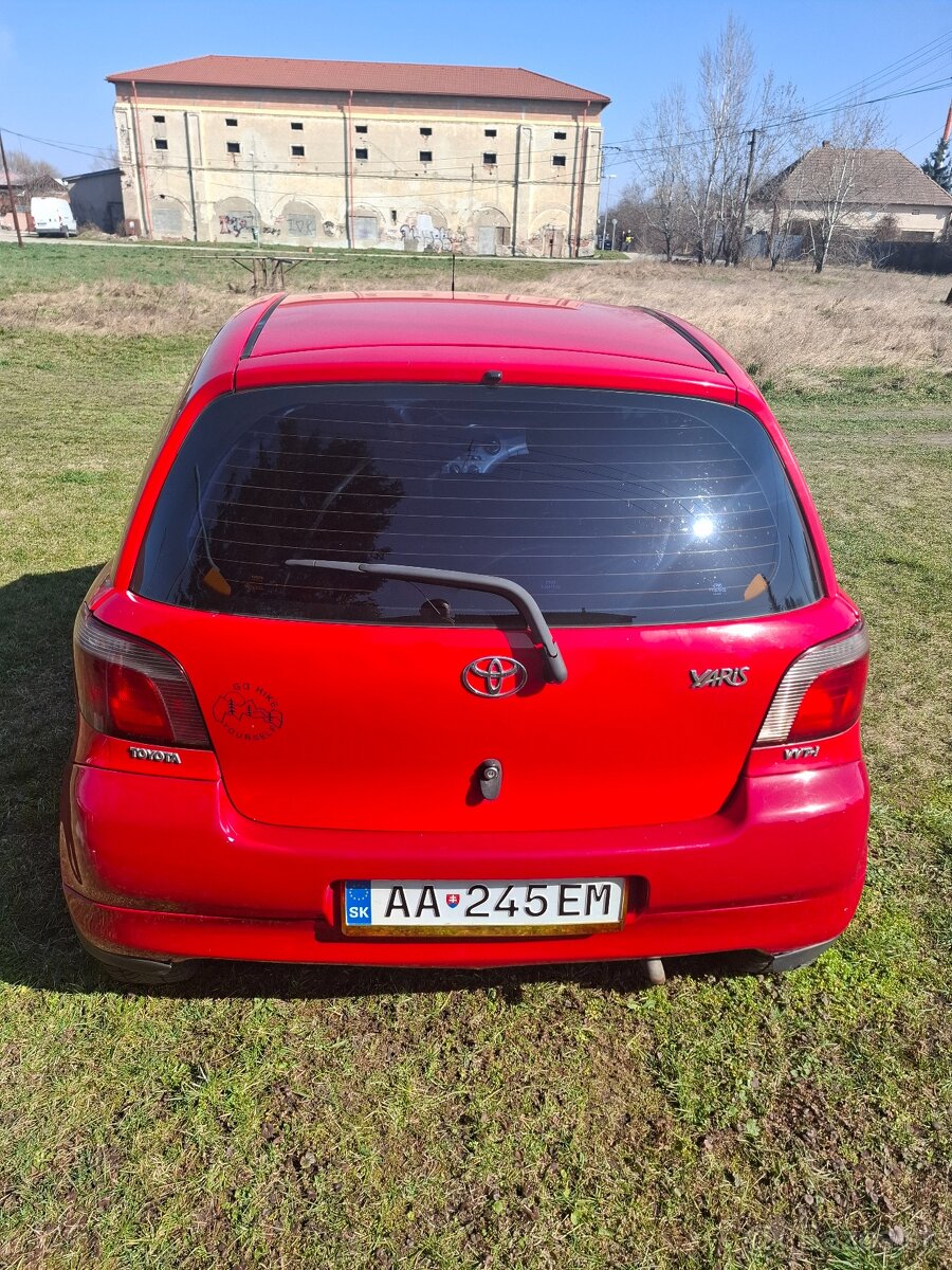 Toyota yaris 1.0 - 4