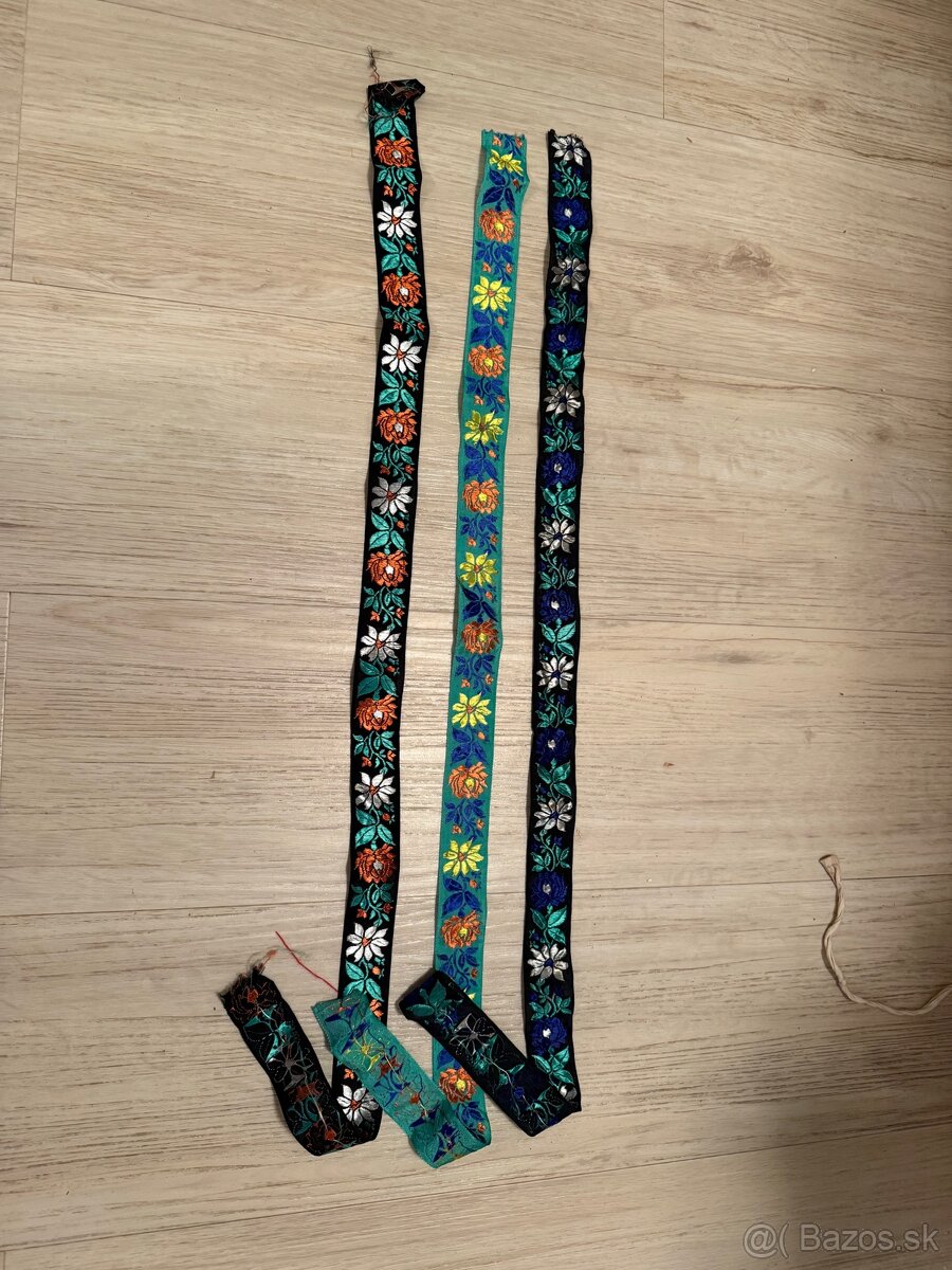 Kroj krojové stuhy - 4