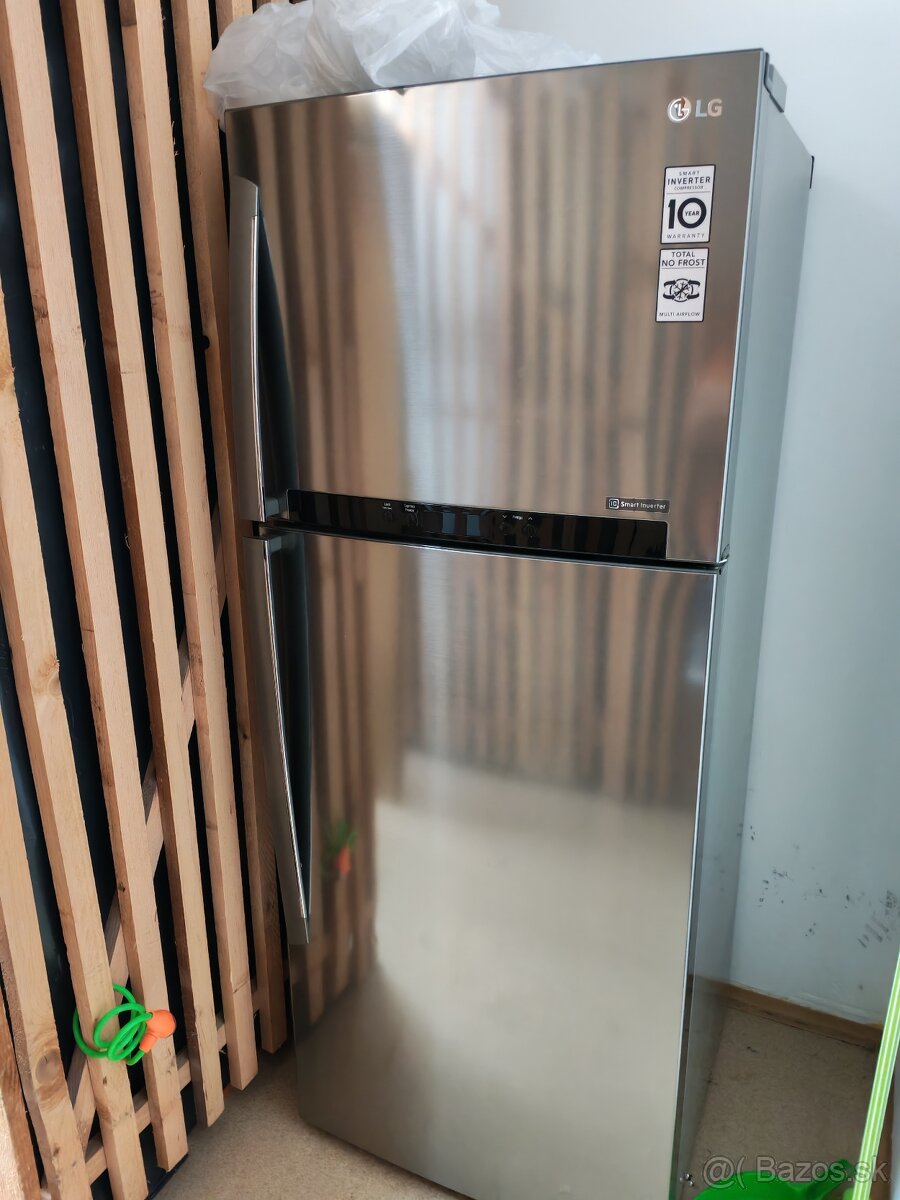 Americká chladnička LG - 4