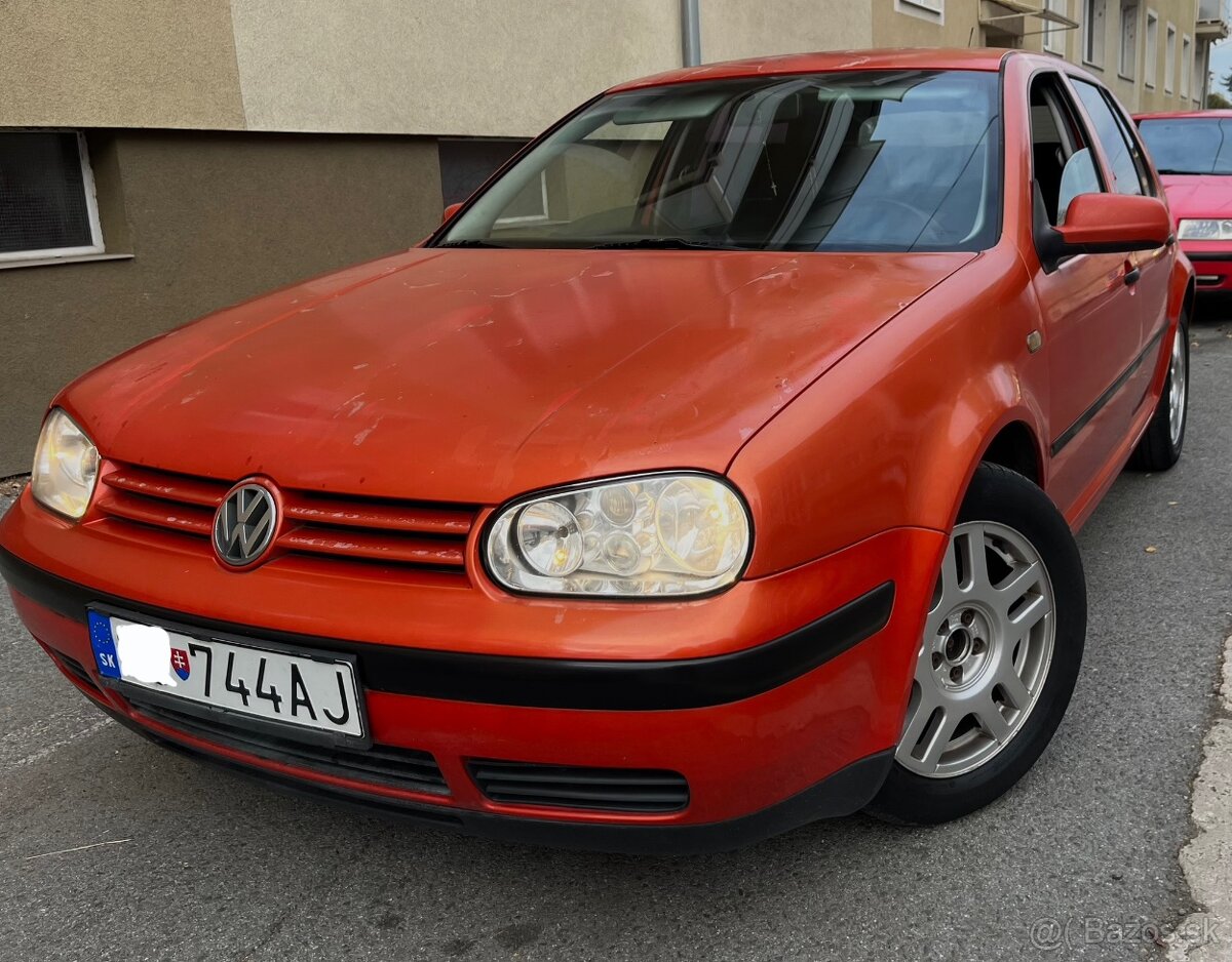 Predám VW Golf 4 1.6 74 Kw - 4