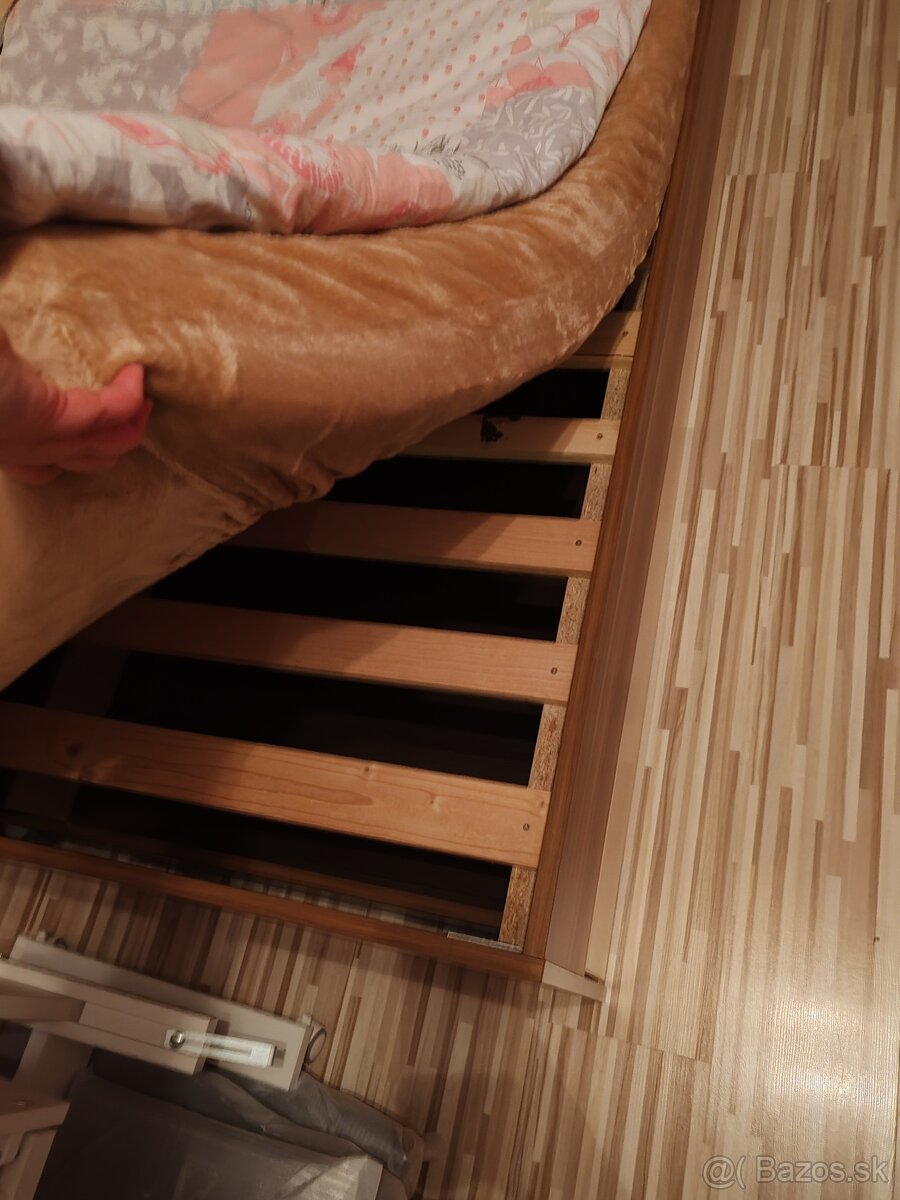 2 postele pre dospelé osoby - 4