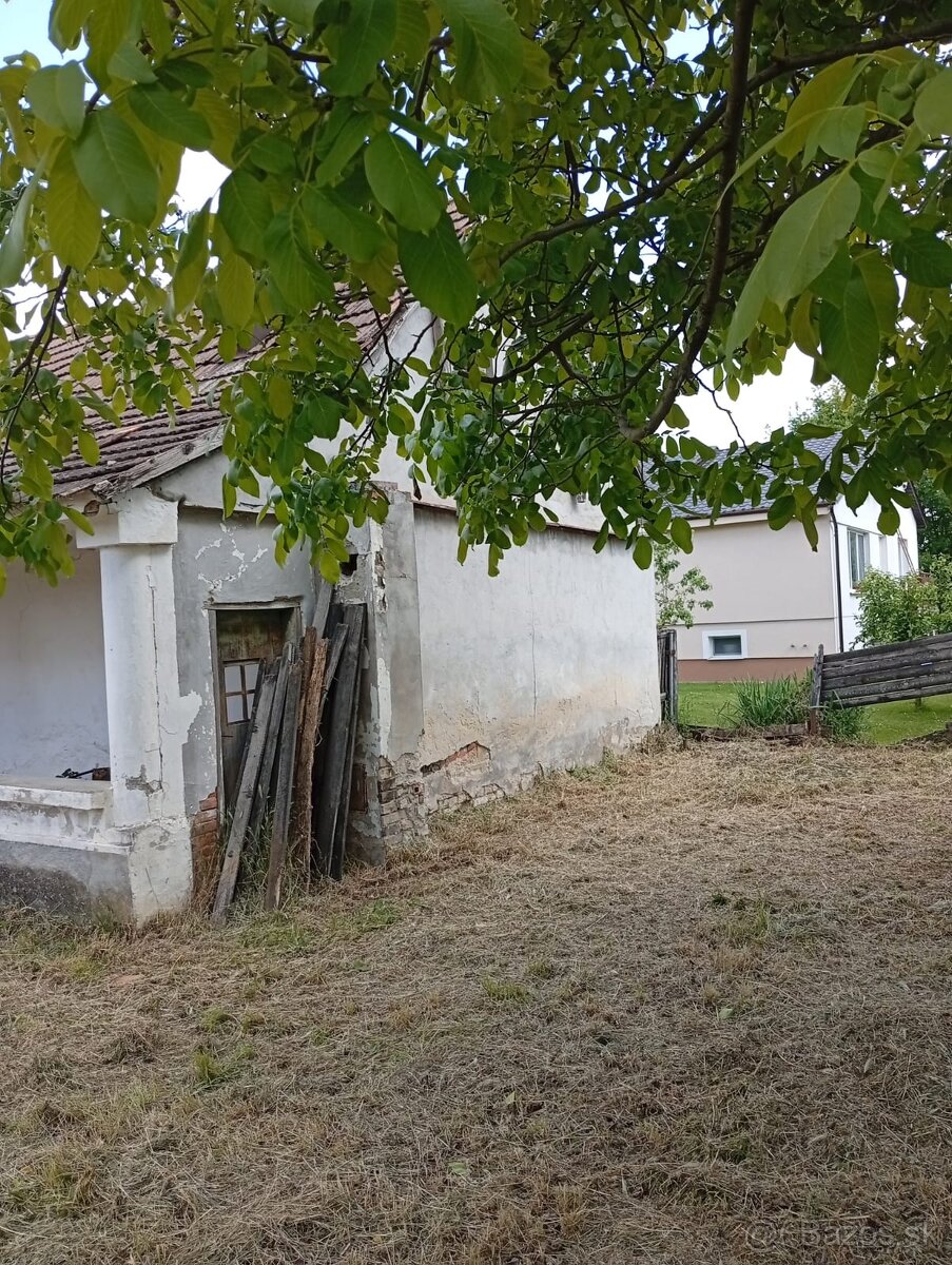 Predám vidiecky domček v pôvodnom stave - 4