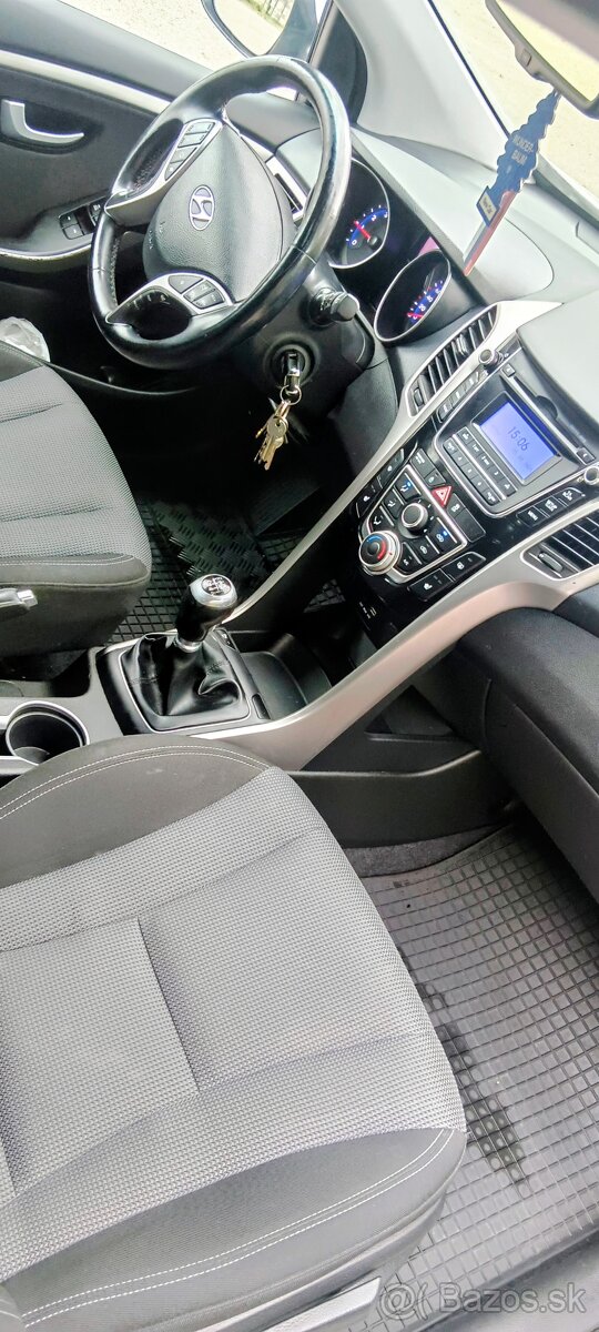 Hyundai i30 combi - 4