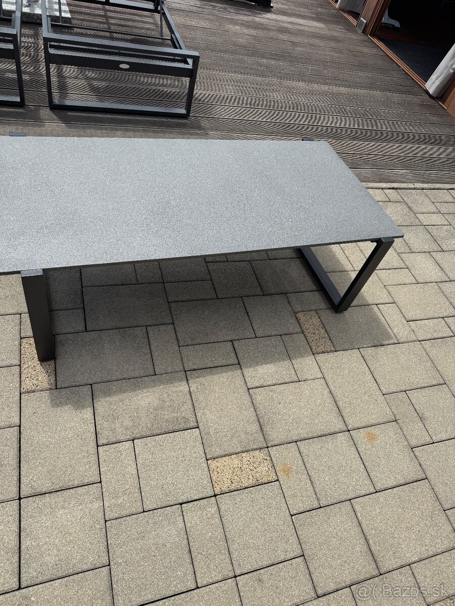 Záhradný stolík VENGE - 4