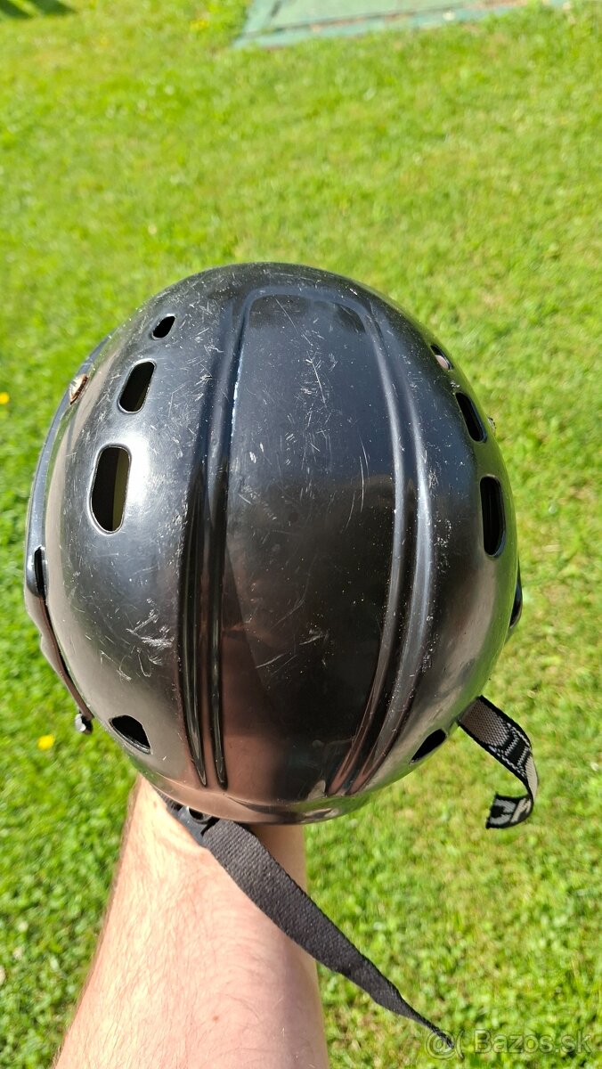 Detská hokejová prilba - 4