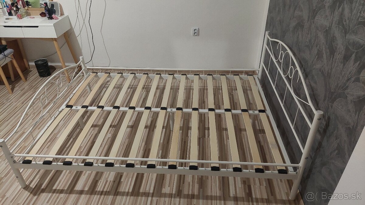 Predám posteľ 140x200 - 4
