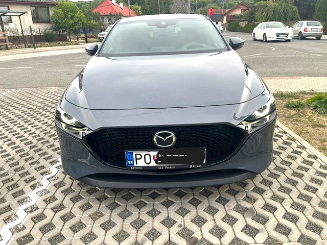Mazda 3 - 4