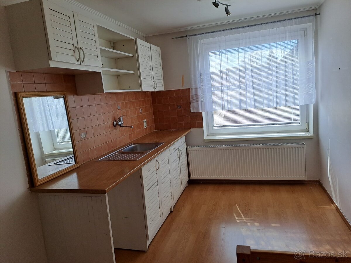 NOVÁ CENA - Rodinný dom v obci KLIN - 4