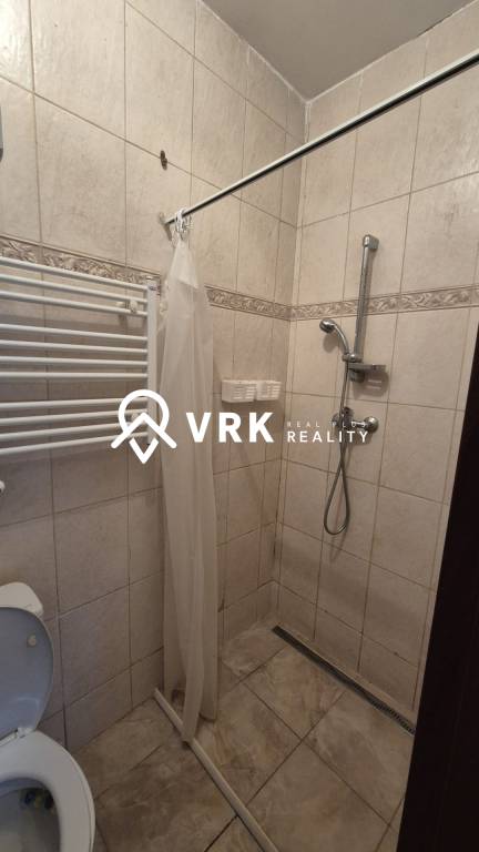 1 IZBOVÝ BYT, ALŽBETINA, KOŠICE - STARÉ MESTO - 4