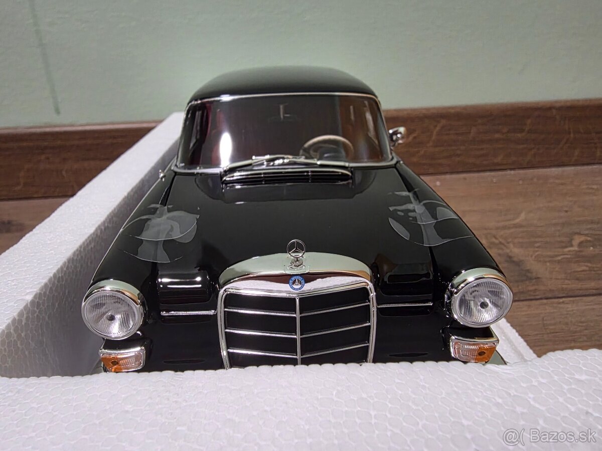 Mercedes Benz 200 Universal limitka 500ks model 1:18 Norev - 4