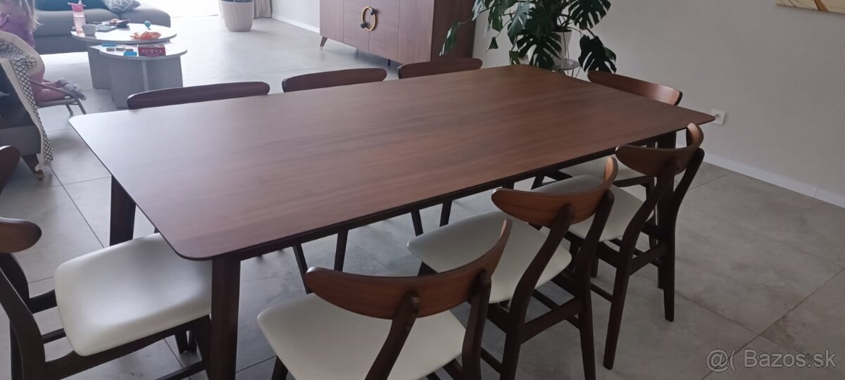 Jedálenský stôl-orech - 4