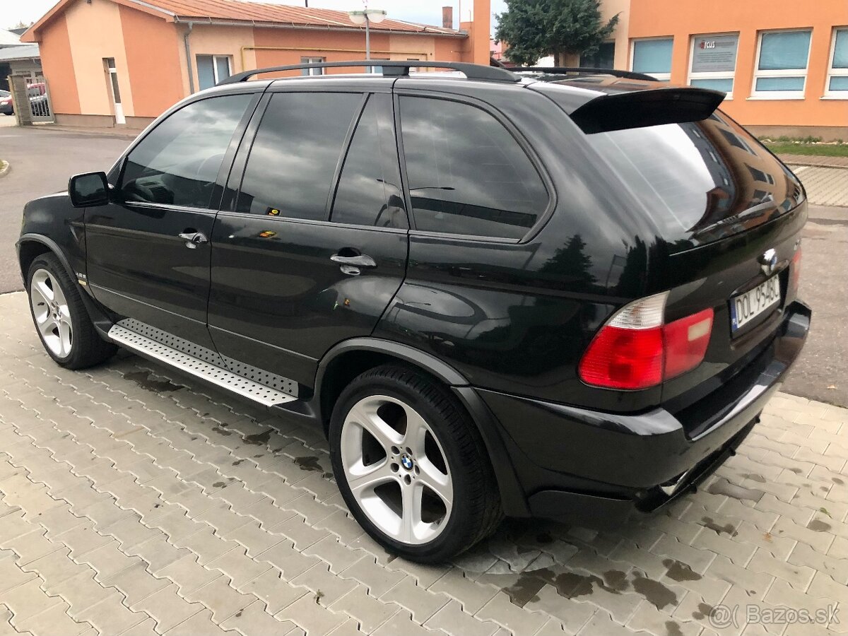 BMW X5 4.6 iS - 4