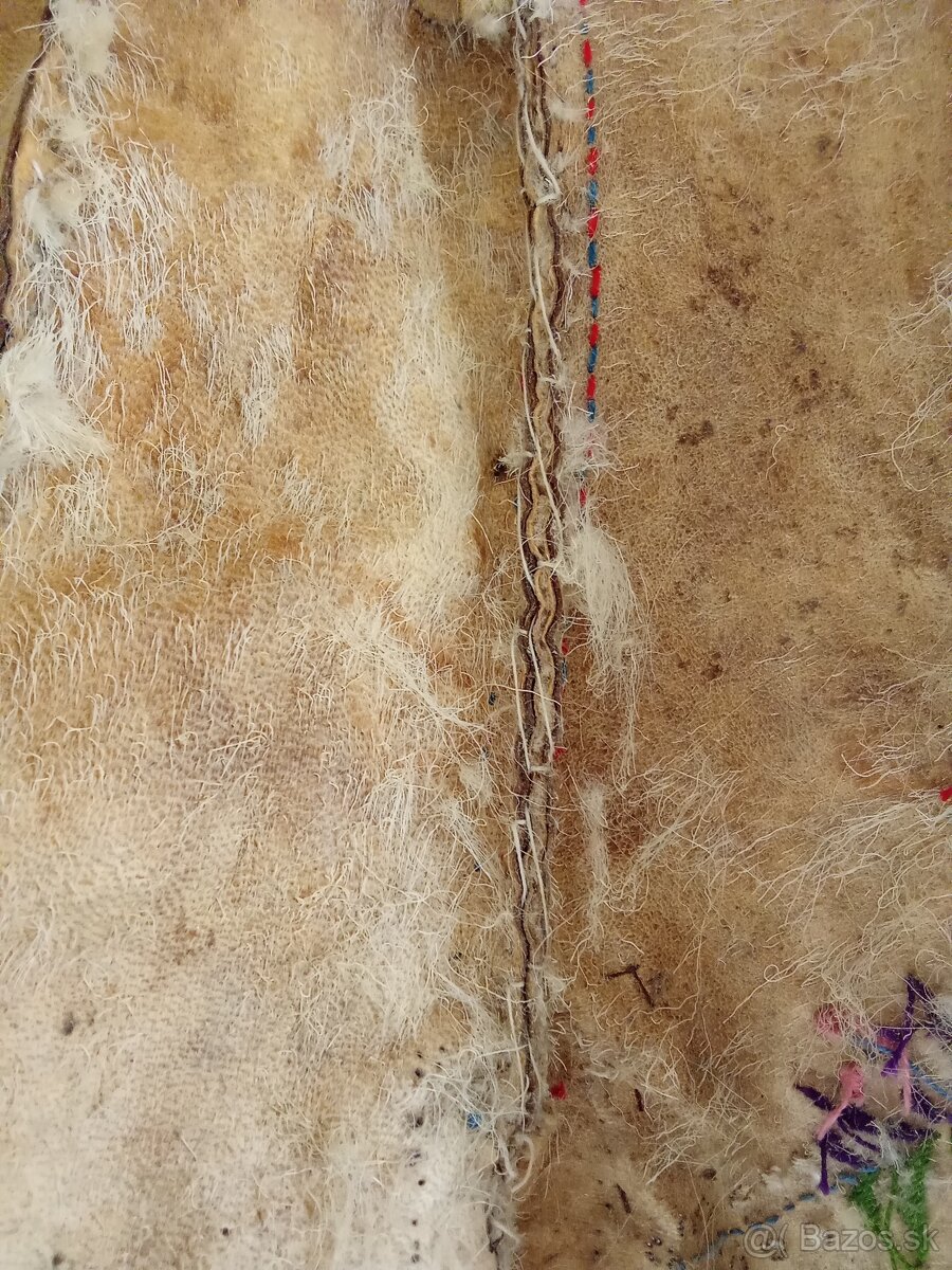 Starý krojovy kožuch. - 4