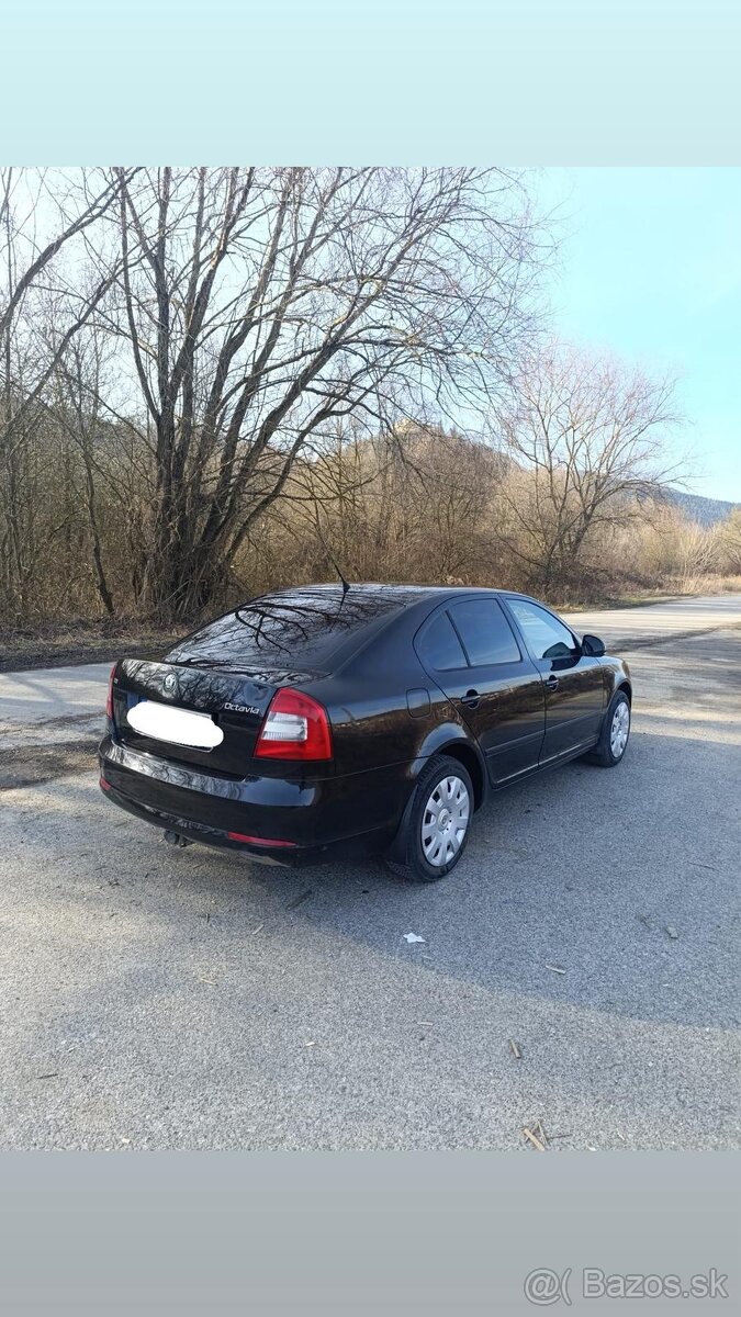 Predám škoda Octavia 2 facelift sedan - 4