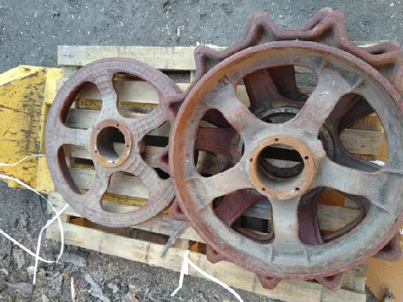 Hnacie koleso DT-75 - 4