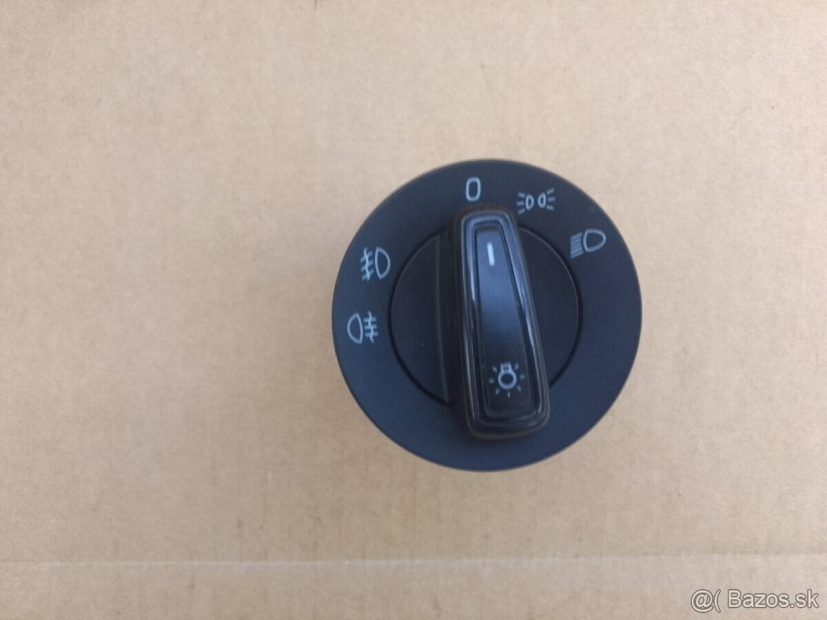 spínač svetiel Octavia 3, Fábia 3, Rapid - 4