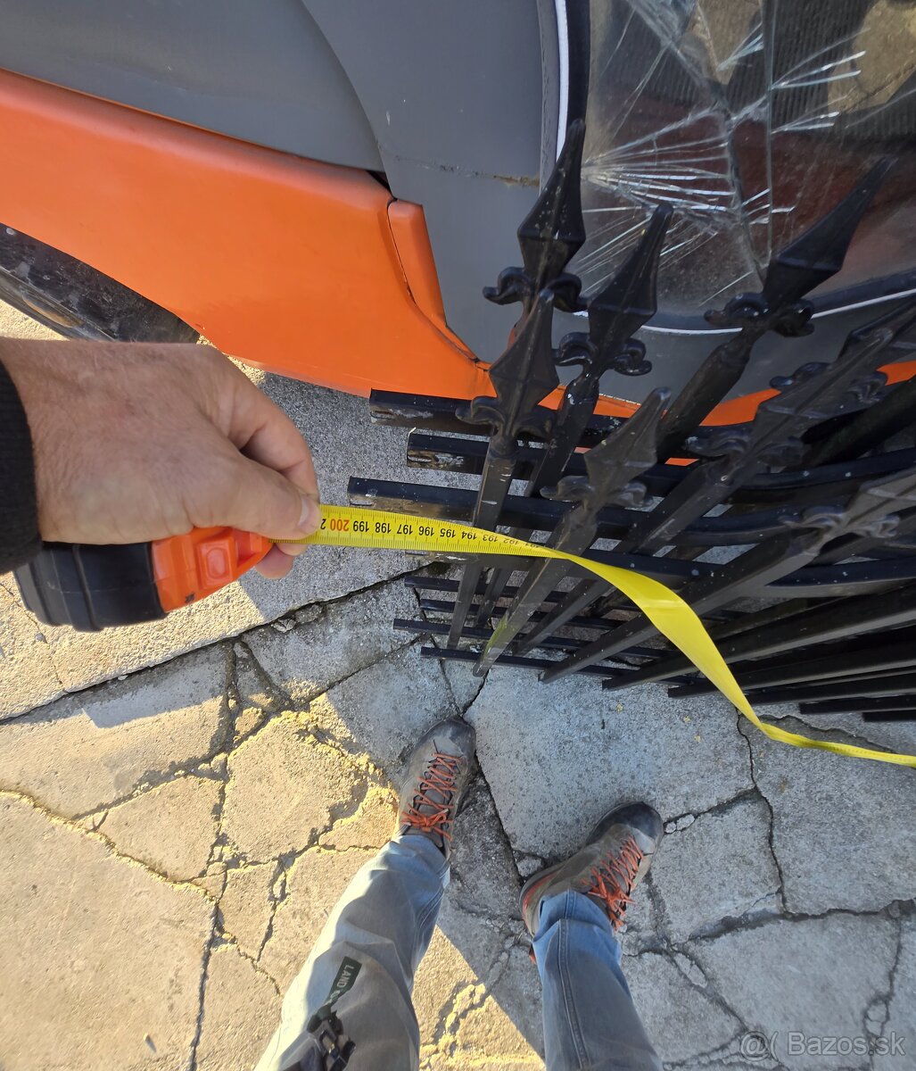 Kovaný plot brána - 4