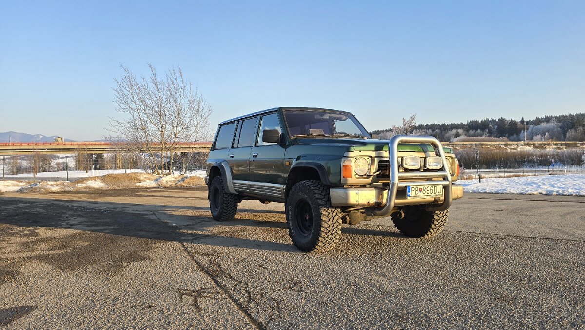 Nissan Patrol y60 - 4