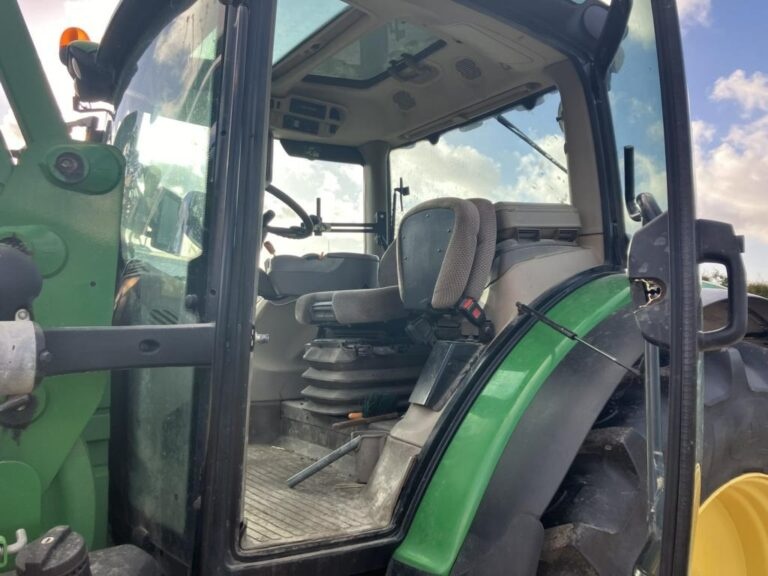 JOHN DEERE 6140R - 4